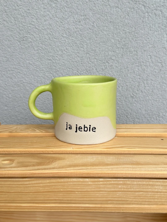 Kubek_handmade_z_przeklieństwami_kurwa_ja jebie65.jpg